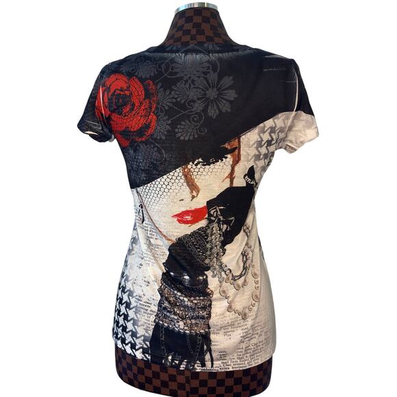 Vtg Y2K Cache AOP Graphic Tee Woman in Hat Size Medium Rhinestone Embellished - Picture 4 of 10